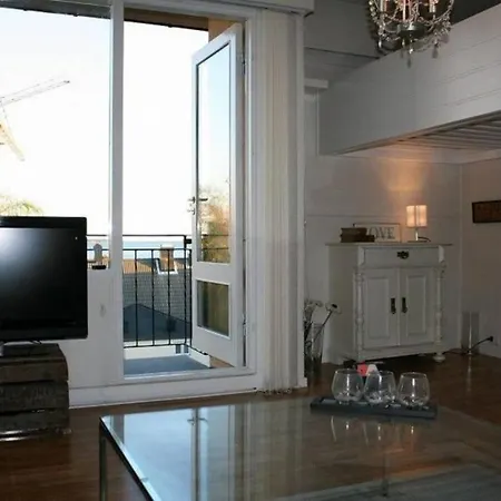 Kongensgate, Koselig Liten Leilighet, 5 Min Unna Sentrum Apartment Kristiansand Exterior photo